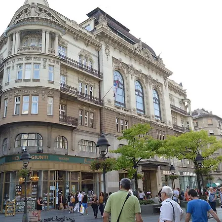 Apartment Belle - Square 8 Belgrade